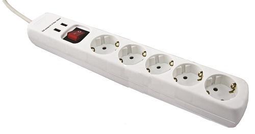 Удлинитель бытовой TDM У05B-USB 5 гнезд, 2USB разъема, 1,5м., вык., з/к, ПВС 3х1мм2  16А/250В