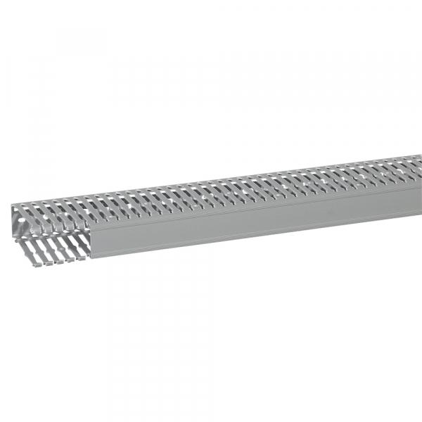 Кабель-канал   40х100мм  Transcab Legrand 636109