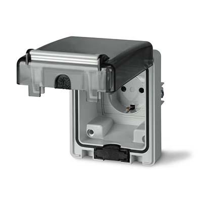DKC  Quadro  Розетка панельная компактная с вставленной вилкой IP66 DIS5706407