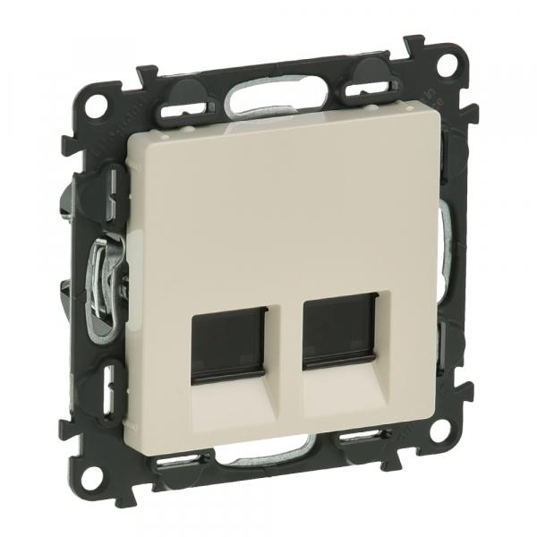 Legrand  Valena  LIFE  Слоновая Кость Розетка компьютерная 2-местная RJ45 категория 5е UTP скрытая установка IP20 / 753541