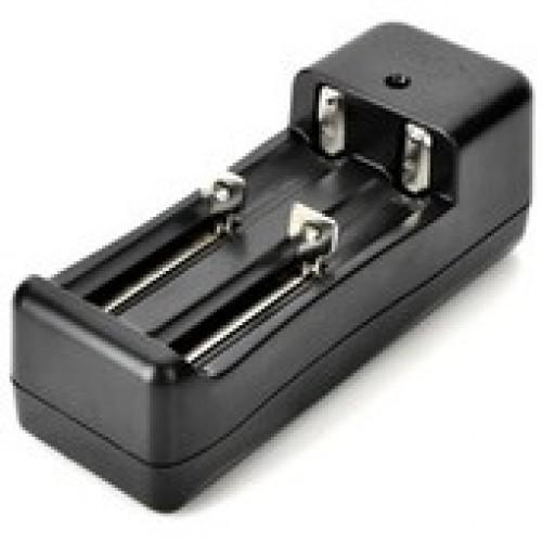 Зарядное устройство Charger 18650/14500/16340/123А