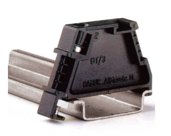 Торцевой упор DKC ZBT003 BT/3,